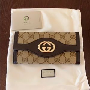 Gucci wallet